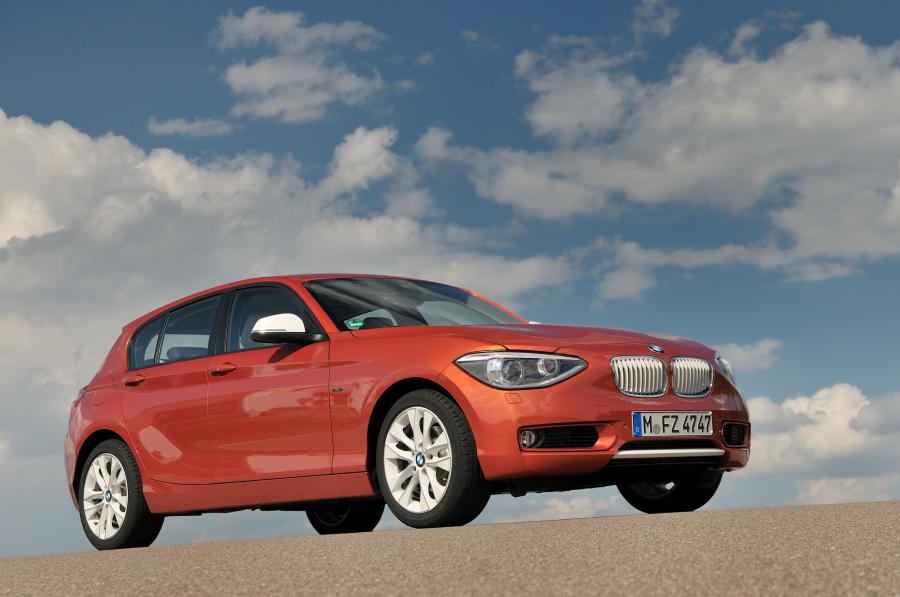  BMW 120d Urban Line 2011 года  (фото 45 из 193)
